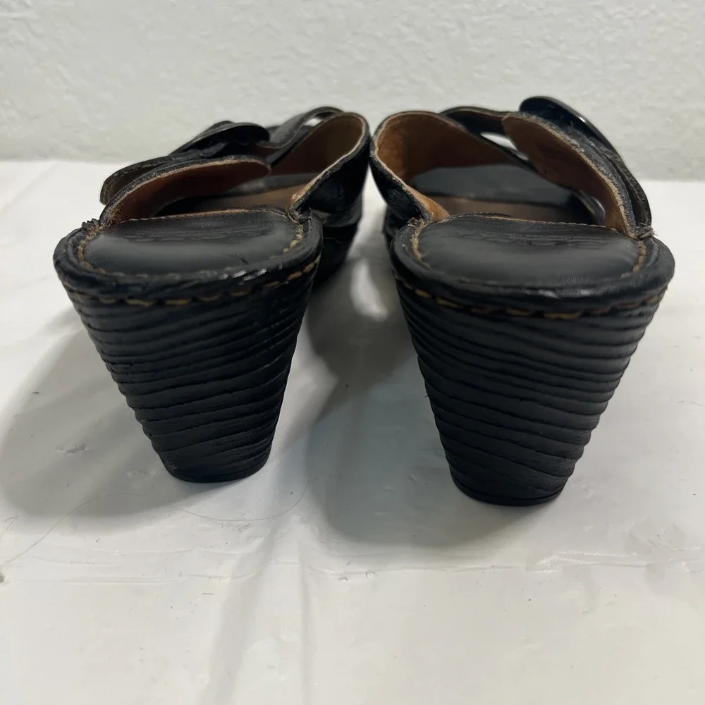 Born Comfort Wedge Sandals Black Leather Womens 7 Slip-On Buckle W3070 3